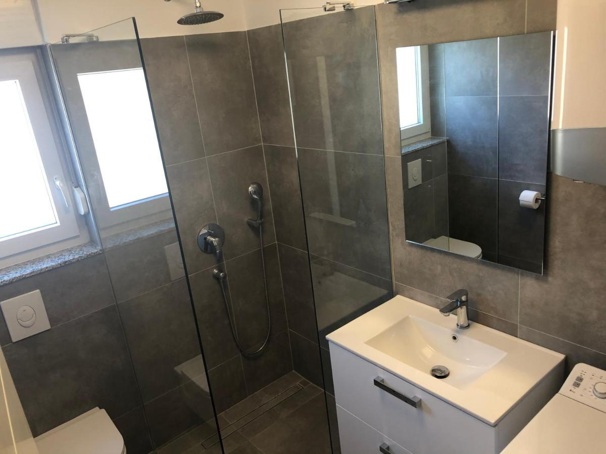 Apartment Lea Нін Екстер'єр фото